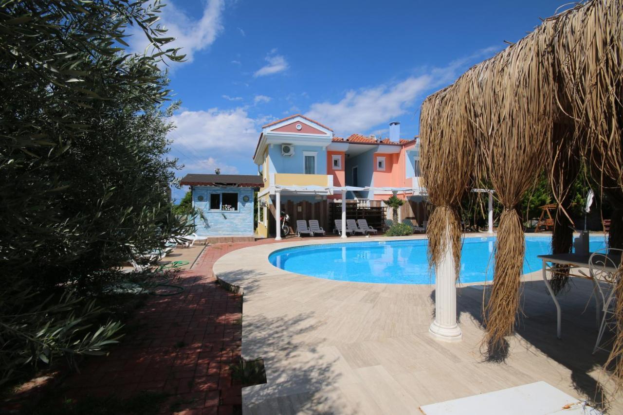 Cunda Leo Boutique Hotel & Pool Ayvalik Exterior photo